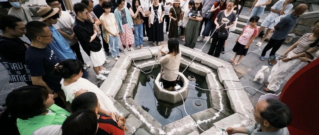 开幕日回顾｜“生命之盐”自贡盐文化当代艺术展在自流井老街开幕